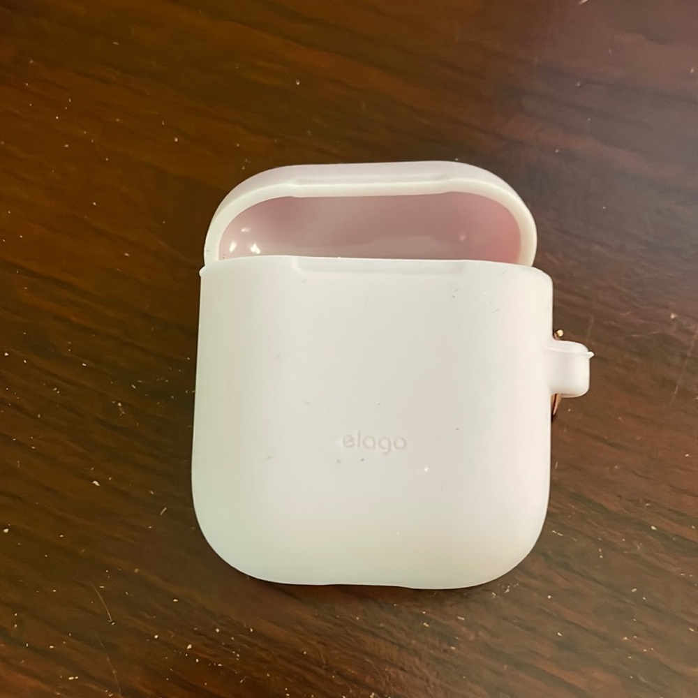 Apple headphone case